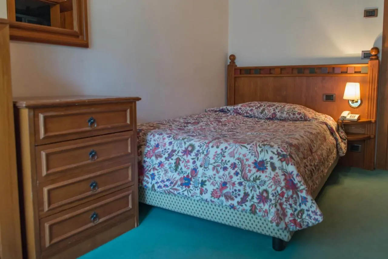 Hotel Alla Posta - Famiglia Pra Dal 1866 A Caprile Alleghe